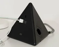 Max Hauri Steckdosenleiste Pyramide, Schwarz 2x T13, USB A+C 18W - Einsatzgebiet: Indoor - Detailfarbe: Schwarz - Kinderschutz: Nein - Steckertyp Ausgang: USB-C Buchse - T13 - USB-A Buchse - Schalter: Nein - Steckdosenanzahl: 2