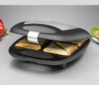 Rommelsbacher Sandwich-Toaster 20.ST 1410 1400 W - Produkttyp: Sandwich Toaster - Höhenverstellbar: Nein - Detailfarbe: Silber - Schwarz - Leistung: 1400 W - Temperatur einstellbar: Nein - Anzahl unterschiedliche Grillplatten: 1