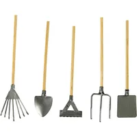 Creativ Company Mini-Utensilien Gartengeräte 5 Stück - Detailfarbe: Hellbraun - Material: Metall - Holz - Verpackungseinheit: 5 Stück - Motiv: Garten - Anlass: Universal