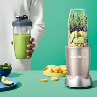 NUTRiBULLET Nährstoffextraktor Pro Champagne 900 W - Motorleistung: 900 W - Funktionen: Zerkleinern - Mixen - Smoothies - Detailfarbe: Gold - Fassungsvermögen: 0.7 l