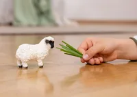 Schleich Spielzeugfigur Farm World Walliser Schwarznasenschaf - Themenbereich: Farm World - Altersempfehlung ab: 3 Jahren
