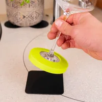 Silwy Magnetic condom for stemmed glasses YELLOW incl. pad