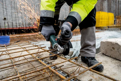 Metabo Combo Set 3.1, SB 18 LT BL + W 18 L 9-125 + KH 18 LTX 24 - Funktionen: Bohren - Hammerbohren - Meisseln - Werkzeugaufnahme: Schnellspannmutter - Ausstattung: Mit Akku & Ladegerät - Set: Ja - Kapazität Wattstunden: 93 Wh - Akkusystem: CAS Cordless A