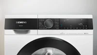 Siemens Waschmaschine iQ500 WG44G2F9CH Links - Einsatzort: Einfamilienhaus - Energieeffizienzklasse EnEV 2020: A - Schleuderwirkungsklasse: B - Beladung: Frontloader - Eingangsspannung: 220-240 V - Füllmenge Max.: 9 kg