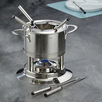 Kela Fleischfondue-Set Cailin 10 Teile, Silber - Anzahl Personen: 6 - Materialtyp: Metall - Material: Edelstahl 18/10 - Betriebsart: Manueller Betrieb - Kompatible Kochfelder: Glaskeramik - Gas - Halogen - Induktion - Detailfarbe: Silber