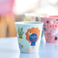 Koziol Trinkbecher Nora M Sisters Grow 300 ml, 1 Stück, Mehrfarbig - Glas Typ: Trinkbecher - Material: Kunststoff - Detailfarbe: Mehrfarbig - Höhe: 8.9 cm - Volumen: 300 ml