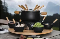Nouvel Fleischfondue-Set Mia 21 Teile, Schwarz - Anzahl Personen: 6 - Materialtyp: Metall - Material: Edelstahl - Betriebsart: Netzbetrieb - Kompatible Kochfelder: Elektro - Gas - Glaskeramik - Induktion - Detailfarbe: Schwarz