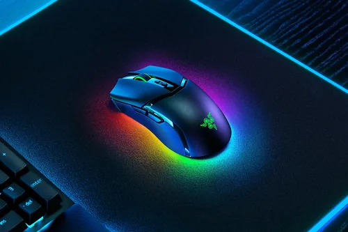 Razer Gaming-Maus Cobra Pro - Maus Features: Programmierbare DPI-Einstellung - RGB-Beleuchtung - Daumentaste - Bedienungsseite: Rechtshänder - Detailfarbe: Schwarz - Gewicht: 77 g - 114 g - Verbindungsart: Kabellos - Schnittstelle: USB-C
