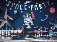 Partydeco Einwegteller Kosmos Rakete 6 Stück - Produkttyp: Einwegteller - Materialtyp: Papier - Material: Pappe - Detailfarbe: Silber - Verpackungseinheit: 6 Stück