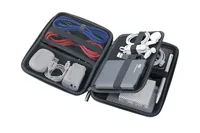 Troika Travel Case Carbon - Tiefe: 22 cm - Breite: 16 cm - Wasserfest: Nein - Höhe: 5 cm - Nachhaltigkeit: Nicht angegeben - Volumen: 1.5 l