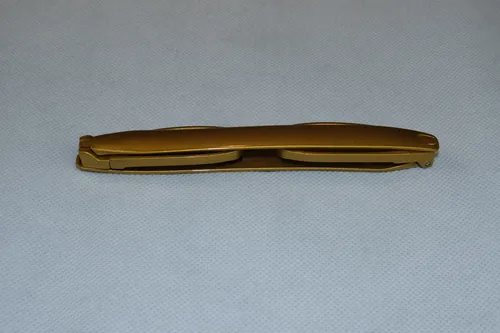 Figoline Lesebrille Gold +2,5 - Grössensystem: EU - Brillenglasfarbe: Klar - Zielgruppe: Unisex - Sehstärke: +2 -5 - Brillenform: Rechteckig - Kopfbreite: Normal