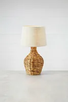 Markslöjd Tischleuchte Paglia Beige/Weiss - Betriebsart: Netzbetrieb - Lampensockel: E27 - Farbtemperatur Kelvin: Je nach Leuchtmittel - Zusätzliche Ausstattung: Ein/Aus-Schalter - Gesamtleistung: 40 W - Dimmbar: nicht dimmbar