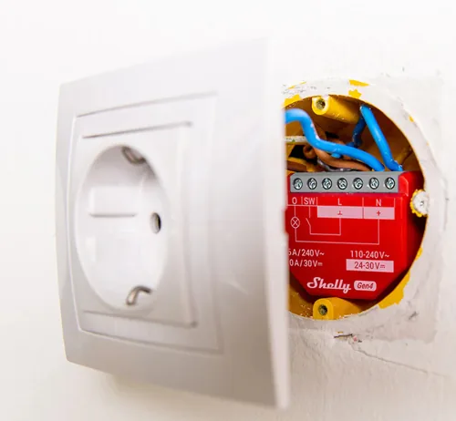 Shelly WLAN-Schaltaktor 1PM Gen4 Rot, 16 A - Detailfarbe: Grau - Produkttyp: Schaltaktoren - Protokoll: Bluetooth - WLAN - Matter - ZigBee - Systemkommunikation: Wireless - System-Kompatibilität: Apple HomeKit - Amazon Alexa - Apple Siri