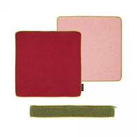Remember Sitzkissen Cranberry 40 x 40 cm, Grün/Rosa/Rot - Breite: 40 cm - Detailfarbe: Rot - Grün - Rosa - Eigenschaften: Keine Eigenschaft - Zertifikate: Keine Zertifizierung - Bezug abnehmbar: Ja - Mit Bezug: Ja