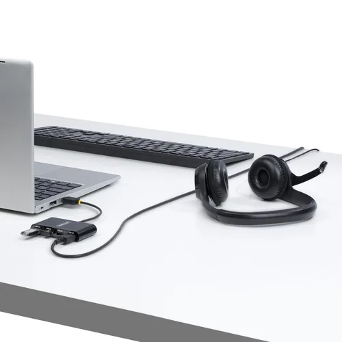 StarTech.com 4-Port USB 2.0 Hub, USB Bus Powered, Small Travel Mini USB Hub, USB 2.0 Splitter, Multi-Port Portable USB Hub, 480Mbps, Overcurrent Protection (OCP)
