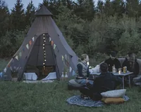 Easy Camp Blur Light Chain, Weiss - Betriebsart: Batteriebetrieb - Lichtstärke: 50 lm - Farbe: Weiss