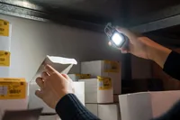 Brennenstuhl Taschenlampe MTL 600 A - Einsatzbereich: Arbeitslampen - Betriebsart: Akkubetrieb - Leuchtmittel: LED - Wasserfest: Ja - Max. Laufzeit: 1.5 h - Leuchtweite: 0 m