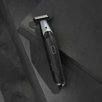 Babyliss Triple S T880E - Rasierart: Nass und Trocken - Körperbereich: Bart - Gesicht - Detailfarbe: Schwarz - Minimale Schnittlänge: 0.2 mm - Maximale Schnittlänge: 3 mm - Trimmer Funktionen: Bartschneider - Präzisionstrimmer - Rasieraufsatz