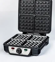 Waffle iron Ravanson GR-7030 (1100W; black)