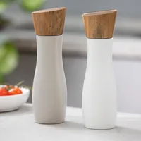 Ladelle Salz- und Pfeffermühle Essentials 19.5 cm, Weiss/Stone - Materialtyp: Keramik - Material: Porzellan - Holz - Anwendungszweck: Salz und Pfeffer - Detailfarbe: Grau - Weiss - Höhe: 19.5 cm - Set: Ja