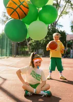 Partydeco Folienballon Basketball, Braun, 35 x 35 cm, 1 Stück - Packungsgrösse: 1 Stück - Grösse: 35 cm - Produkttyp: Folienballon - Motiv: Ball - Detailfarbe: Braun - Material: Polyethylen (PE)