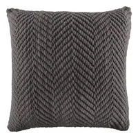 Tiseco Kissen Renee 45 x 45 cm, Grau - Breite: 45 cm - Detailfarbe: Grau - Nachhaltigkeit: Nicht angegeben - Bezug abnehmbar: Nein - Mit Bezug: Ja - Produkttyp: Kissen mit Füllung
