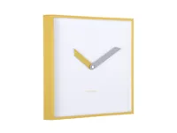 KARLSSON Wanduhr Cool Retro Cuadrado 28,3 x 28.3 cm, Zitronengelb - Uhrtyp: Analog - Betriebsart: Akkubetrieb - Batteriebetrieb - Funksignal: Nein - Funktionen: Zeit - Form: Quadrat - Detailfarbe: Gelb - Weiss - Zitronengelb