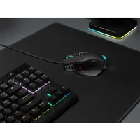 Corsair Gaming-Maus M65 RGB Ultra - Maus Features: Umschaltbare DPI-Auflösung - RGB-Beleuchtung - Daumentaste - Beleuchtung - Herausnehmbare Gewichte - Bedienungsseite: Rechtshänder - Detailfarbe: Lava Schwarz - Schwarz - Gewicht: 97 g - Verbindungsart: V