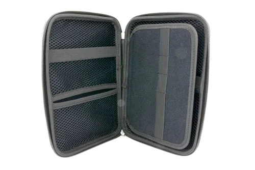 Troika Travel Case schwarz - Tiefe: 22 cm - Breite: 16 cm - Wasserfest: Nein - Höhe: 5 cm - Eigenschaften: Keine Eigenschaft - Zertifikate: Keine Zertifizierung
