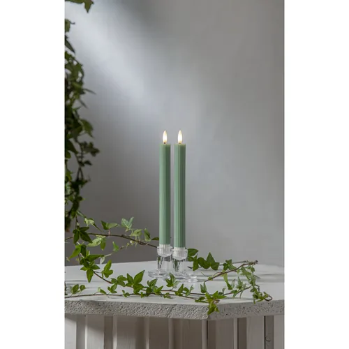 Star Trading LED-Stabkerzen Set Flamme Stripe, 25 cm, Grün, 2 Stück - Betriebsart: Batteriebetrieb - Fernbedienung: Nein - Aussenanwendung: Nein - Höhe: 25 cm - Timerfunktion: Ja - Set: Ja
