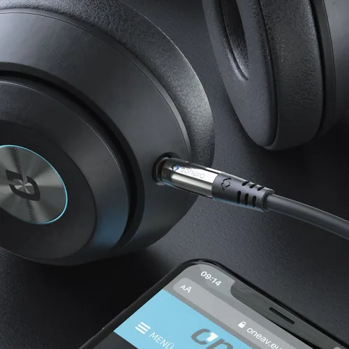 sonero Audio-Kabel 3.5 mm Klinke - 3.5 mm Klinke 2 m - Kabeltyp: Anschlusskabel - Audioanschluss Seite A: 3.5 mm Klinke - Audiokanäle: Stereo - Audioanschluss Seite B: 3.5 mm Klinke - Detailfarbe: Schwarz - Länge: 2 m