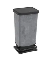 Rotho Treteimer Paso 40 l, Hellgrau - Fassungsvermögen: 40 l - Anzahl Behälter: 1 - Detailfarbe: Hellgrau - Form: Eckig - Material: Metall