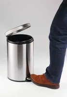 Durable Pedal bin stainless steel 5L round