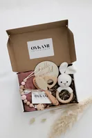 Oykami Geschenkset Mädchen Honolulu - Material: Holz - Baumwolle - Detailfarbe: Beige - Weiss - Rosa