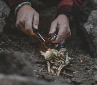 Easy Camp Flint Striker - Nachhaltigkeit: Nicht angegeben - Sportart: Camping - Outdoor - Farbe: Schwarz - Produkttyp: Feueranzünder - Material: Metall