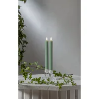 Star Trading LED-Stabkerzen Set Flamme Stripe, 25 cm, Grün, 2 Stück - Betriebsart: Batteriebetrieb - Fernbedienung: Nein - Aussenanwendung: Nein - Höhe: 25 cm - Timerfunktion: Ja - Set: Ja