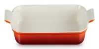 Le Creuset Auflaufform Tradition, 26 cm Eckig, Kirschrot - Materialtyp: Keramik - Material: Steinzeug - Detailfarbe: Kirschrot - Set: Nein - Form: Eckig