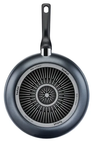 Tefal Pfanne XL Force 32 cm - Material: Aluminium - Pfannentyp: Bratpfanne - Kompatible Kochfelder: Elektro - Gas - Glaskeramik - Antihaftbeschichtung: Ja - Detailfarbe: Schwarz - Set: Nein