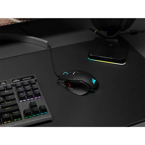 Corsair Gaming-Maus M65 RGB Ultra - Maus Features: Umschaltbare DPI-Auflösung - RGB-Beleuchtung - Daumentaste - Beleuchtung - Herausnehmbare Gewichte - Bedienungsseite: Rechtshänder - Detailfarbe: Lava Schwarz - Schwarz - Gewicht: 97 g - Verbindungsart: V