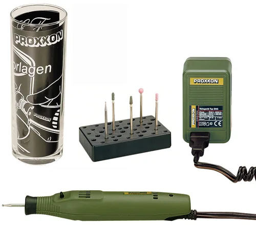 Proxxon Graviergerät-Set GG 12 - Ausstattung: Netzgerät 12V - Set: Ja - Produktkategorie: Graviergerät - Werkzeugaufnahme: Spannzangen - Akkusystem: Netzbetrieb (kein Akku) - Funktionen: Gravieren