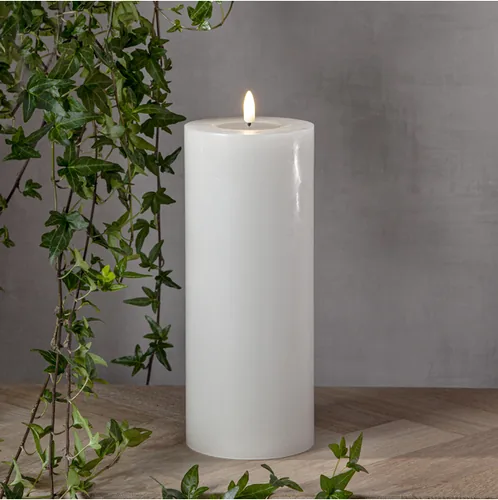 Star Trading LED-Kerze Pillar Flow Big, 27.5 cm, Weiss - Betriebsart: Batteriebetrieb - Fernbedienung: Nein - Aussenanwendung: Nein - Höhe: 27.5 cm - Timerfunktion: Ja - Set: Nein