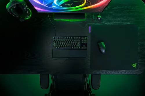 Razer Gaming-Mausmatte Gigantus V2 Pro L – Balance Schwarz - Tiefe: 500 mm - Breite: 480 mm - Detailfarbe: Schwarz - Form: Eckig - Höhe: 4 mm - Handgelenkauflage: Nein