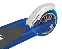 Razor Scooter S Sport, Blue - Altersempfehlung ab: 6 Jahren - Ausstattung: Fussbremse - Reifentyp:  Kunststoffreifen - Nachhaltigkeit: Nicht angegeben - Belastbarkeit: 100 kg - Einsatzgebiet: Freizeit