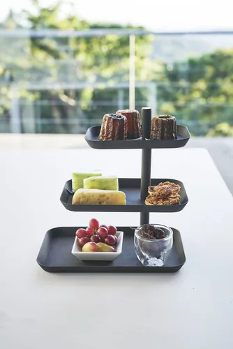 Yamazaki Etagere Tower 3-stufig, Schwarz - Produkttyp: Etagere - Materialtyp: Metall - Material: Metall - Detailfarbe: Schwarz - Anzahl Etagen: 3 × - Stapelbar: Nein