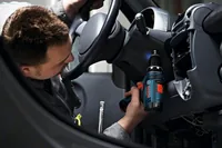 Bosch Professional Akku-Bohrschrauber GSR 12 V-15 + L-Boxx Clic&go Solo - Produktkategorie: Bohrschrauber - Werkzeugaufnahme: Schnellspannbohrfutter 10 mm - Ausstattung: Ohne Akku & Ladegerät - Set: Nein - Kapazität Wattstunden: 0 Wh - Akkusystem: Bosch P