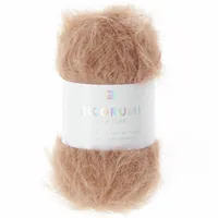 Rico Design Wolle Ricorumi Furry Furry Karamell - Packungsgrösse: 1 Stück - Waschbar bei: 30 °C - Länge: 175 m - Detailfarbe: Braun - Material: Polyamid (PA) - Nadelstärke: 3 mm - 4 mm