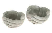 Opiflor Schale Hände aus Zement 18 cm x 11 cm - Produkttyp: Grabdekoration - Detailfarbe: Grau - Motiv: Hand - Detailmaterial: Zement - Grundmaterial: Zement