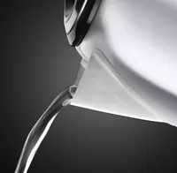 Russell Hobbs Wasserkocher Victory 23930-70 1.7 l, Schwarz - Detailfarbe: Schwarz - Leistungsaufnahme Betrieb: 2400 W - Füllmenge: 1.7 l - Ausstattung: 360 Grad Sockel - Abschaltautomatik - Deckelverriegelung - Entnehmbarer Kalkfilter - Kabelaufwicklung -
