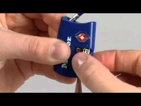 Master Lock Reiseschloß 4688EURD Zahlenkombination TSA farbl sort