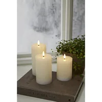 Star Trading LED-Kerze Flamme Flow, Ø 7.5 x 12.5 cm, Weiss - Betriebsart: Batteriebetrieb - Fernbedienung: Nein - Aussenanwendung: Nein - Höhe: 12.5 cm - Timerfunktion: Ja - Set: Nein